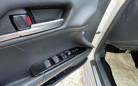 Toyota Camry, 2025 год, 4 910 000 рублей, 13 фотография