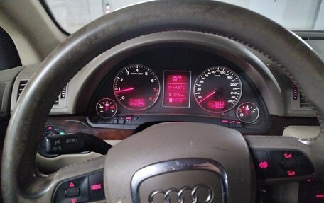 Audi A4, 2006 год, 650 000 рублей, 11 фотография