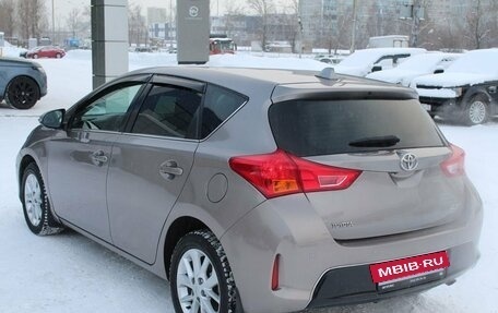 Toyota Auris II, 2013 год, 1 150 000 рублей, 7 фотография