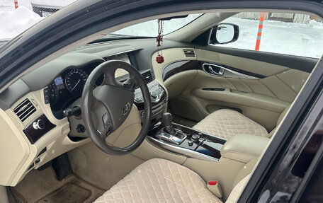 Infiniti Q70 I, 2016 год, 2 800 000 рублей, 11 фотография