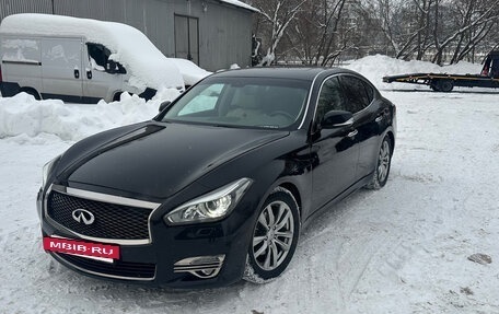 Infiniti Q70 I, 2016 год, 2 800 000 рублей, 5 фотография