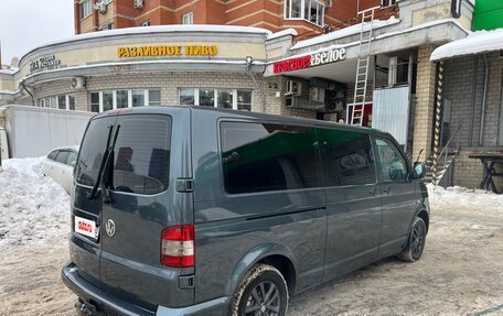 Volkswagen Caravelle T5, 2005 год, 1 350 000 рублей, 6 фотография