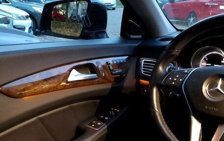 Mercedes-Benz CLS, 2012 год, 2 100 000 рублей, 18 фотография