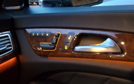 Mercedes-Benz CLS, 2012 год, 2 100 000 рублей, 40 фотография