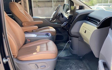 Hyundai Staria, 2022 год, 5 600 000 рублей, 6 фотография