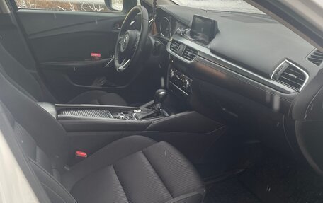 Mazda 6, 2017 год, 1 370 000 рублей, 3 фотография