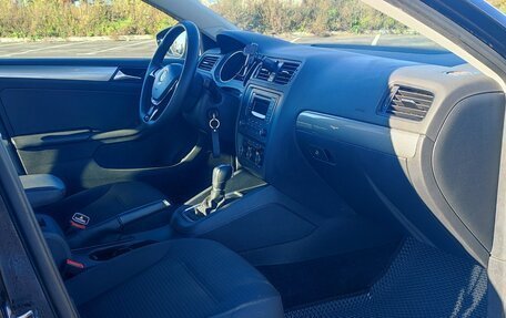 Volkswagen Jetta VI, 2014 год, 1 069 800 рублей, 6 фотография