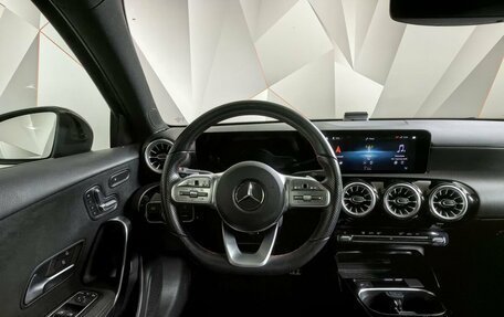 Mercedes-Benz A-Класс AMG, 2021 год, 4 095 000 рублей, 20 фотография