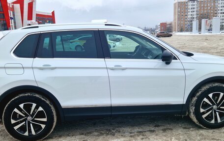 Volkswagen Tiguan II, 2019 год, 3 100 000 рублей, 8 фотография