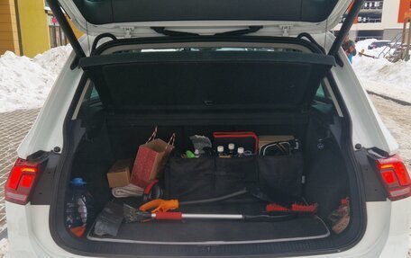 Volkswagen Tiguan II, 2019 год, 3 100 000 рублей, 18 фотография