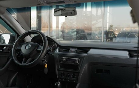 Skoda Rapid I, 2017 год, 990 000 рублей, 10 фотография