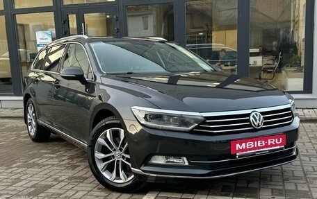 Volkswagen Passat B8 рестайлинг, 2018 год, 2 750 000 рублей, 2 фотография