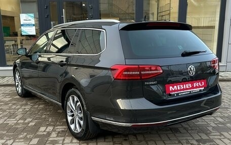 Volkswagen Passat B8 рестайлинг, 2018 год, 2 750 000 рублей, 4 фотография