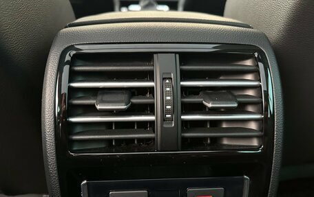 Volkswagen Passat B8 рестайлинг, 2018 год, 2 750 000 рублей, 15 фотография