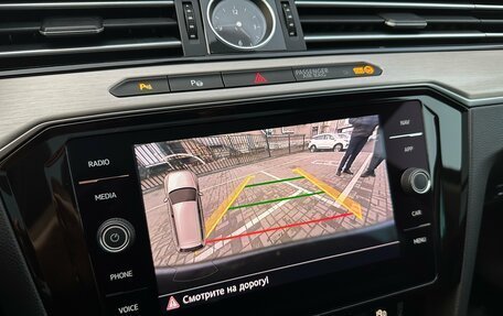 Volkswagen Passat B8 рестайлинг, 2018 год, 2 750 000 рублей, 32 фотография