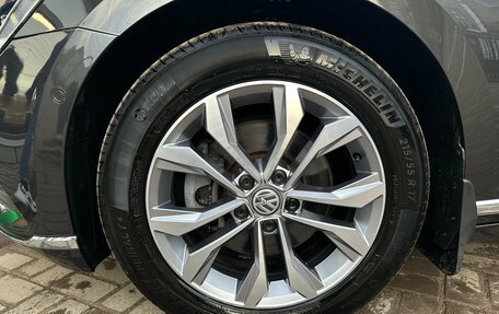 Volkswagen Passat B8 рестайлинг, 2018 год, 2 750 000 рублей, 38 фотография