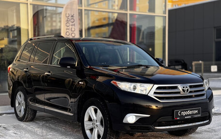 Toyota Highlander III, 2011 год, 2 150 000 рублей, 3 фотография