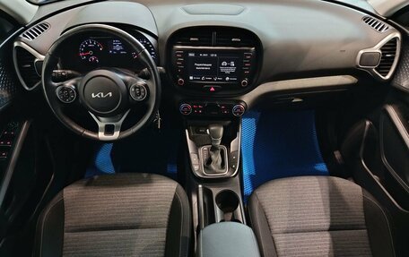 KIA Soul III, 2022 год, 2 500 000 рублей, 10 фотография