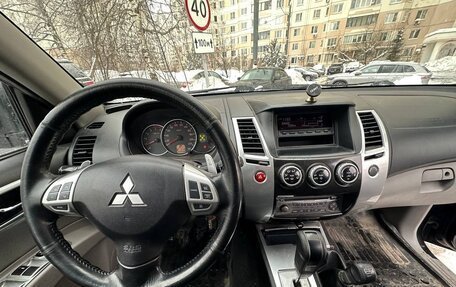 Mitsubishi Pajero Sport II рестайлинг, 2011 год, 1 600 000 рублей, 16 фотография