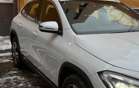 Mercedes-Benz GLA, 2020 год, 3 450 000 рублей, 4 фотография