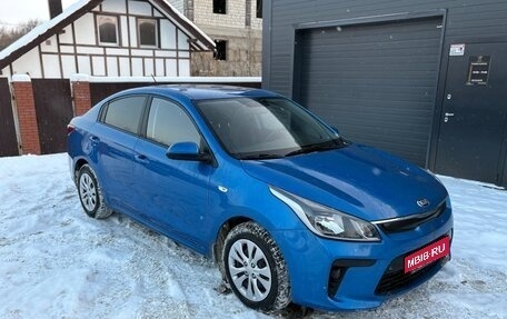 KIA Rio IV, 2019 год, 1 235 000 рублей, 1 фотография