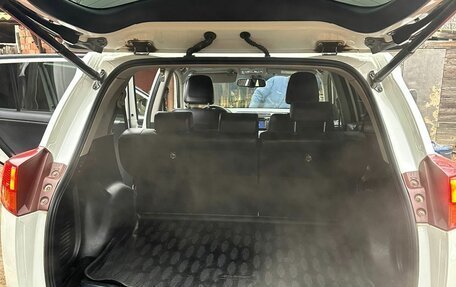 Toyota RAV4, 2014 год, 2 150 000 рублей, 7 фотография