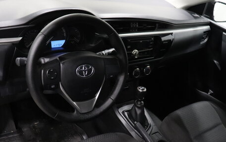 Toyota Corolla, 2014 год, 1 400 000 рублей, 8 фотография