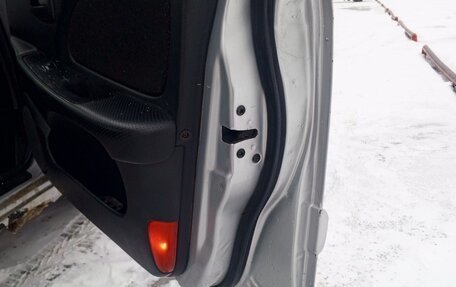 Hyundai Sonata IV рестайлинг, 2006 год, 265 000 рублей, 2 фотография