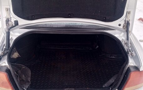 Hyundai Sonata IV рестайлинг, 2006 год, 265 000 рублей, 10 фотография