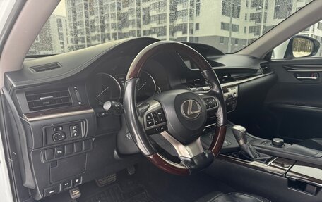 Lexus ES VII, 2017 год, 2 900 000 рублей, 8 фотография