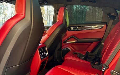 Porsche Cayenne III, 2019 год, 9 900 000 рублей, 15 фотография