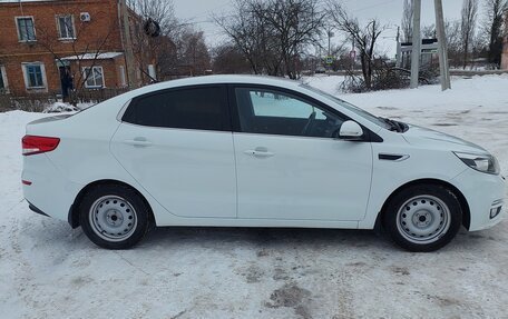 KIA Rio III рестайлинг, 2015 год, 1 190 000 рублей, 4 фотография