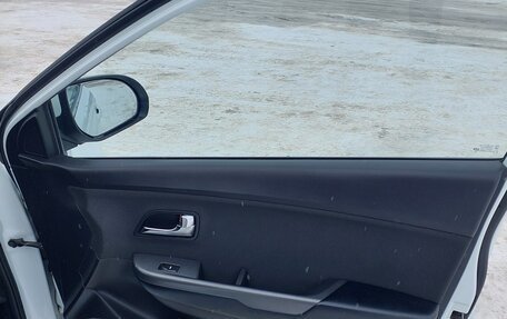 KIA Rio III рестайлинг, 2015 год, 1 190 000 рублей, 11 фотография