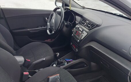 KIA Rio III рестайлинг, 2015 год, 1 190 000 рублей, 19 фотография