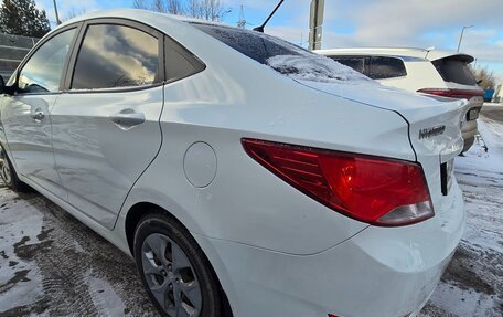 Hyundai Solaris II рестайлинг, 2015 год, 920 000 рублей, 8 фотография