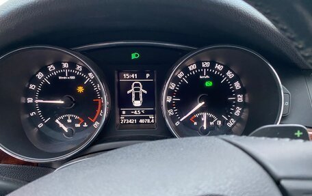 Skoda Superb III рестайлинг, 2013 год, 950 000 рублей, 14 фотография