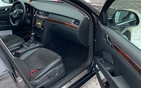 Skoda Superb III рестайлинг, 2013 год, 950 000 рублей, 15 фотография