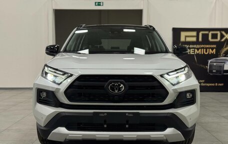 Toyota RAV4, 2025 год, 3 990 000 рублей, 8 фотография