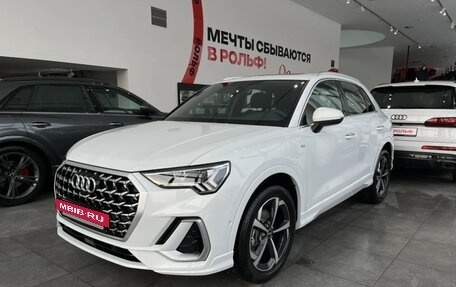 Audi Q3, 2025 год, 5 600 000 рублей, 4 фотография