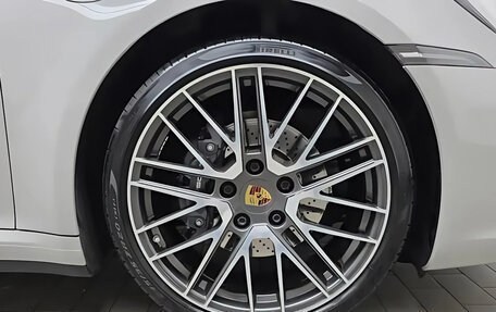 Porsche 911, 2021 год, 13 270 000 рублей, 15 фотография