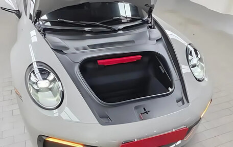 Porsche 911, 2021 год, 13 270 000 рублей, 17 фотография