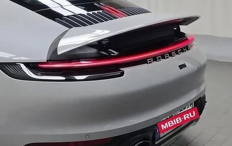 Porsche 911, 2021 год, 13 270 000 рублей, 19 фотография