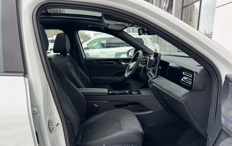 Volkswagen Tiguan, 2025 год, 5 190 000 рублей, 16 фотография