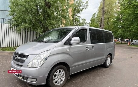 Hyundai Grand Starex Grand Starex I рестайлинг 2, 2013 год, 1 235 000 рублей, 3 фотография
