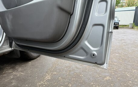 Hyundai Grand Starex Grand Starex I рестайлинг 2, 2013 год, 1 235 000 рублей, 10 фотография