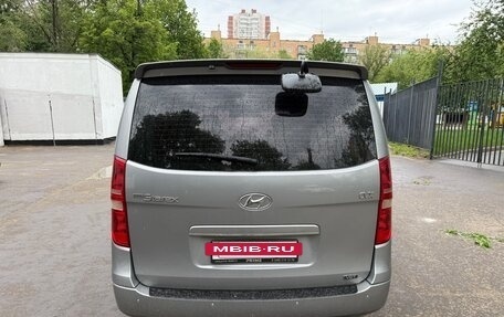 Hyundai Grand Starex Grand Starex I рестайлинг 2, 2013 год, 1 235 000 рублей, 6 фотография