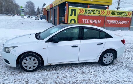 Chevrolet Cruze II, 2009 год, 350 000 рублей, 8 фотография