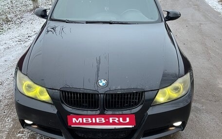 BMW 3 серия, 2008 год, 800 000 рублей, 2 фотография