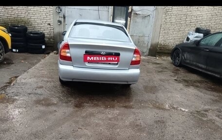 Hyundai Accent II, 2004 год, 250 000 рублей, 2 фотография