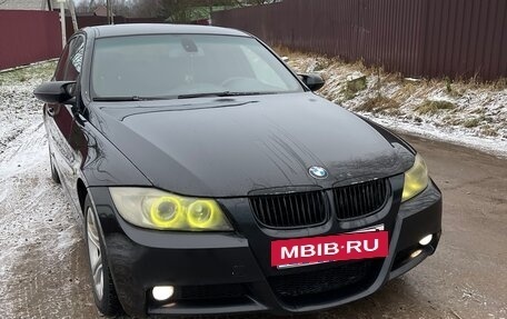 BMW 3 серия, 2008 год, 800 000 рублей, 3 фотография